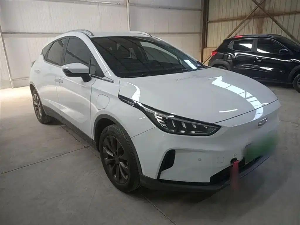 Geely Geometry C 2022 400KM Travel Edition — миниатюра 4