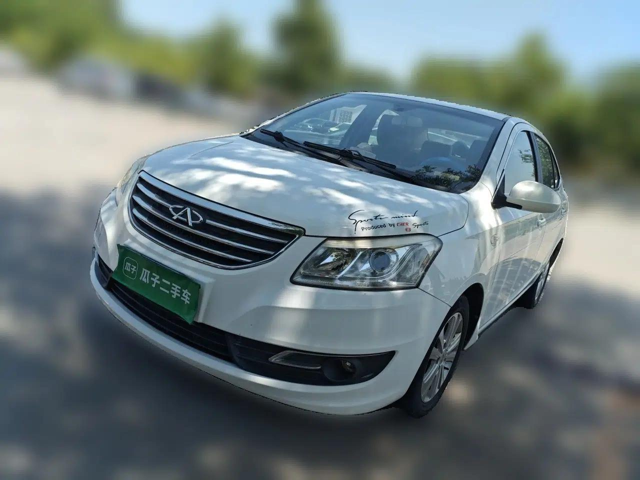Chery E3 2013 1.5L Manual Fashion Model — миниатюра 1