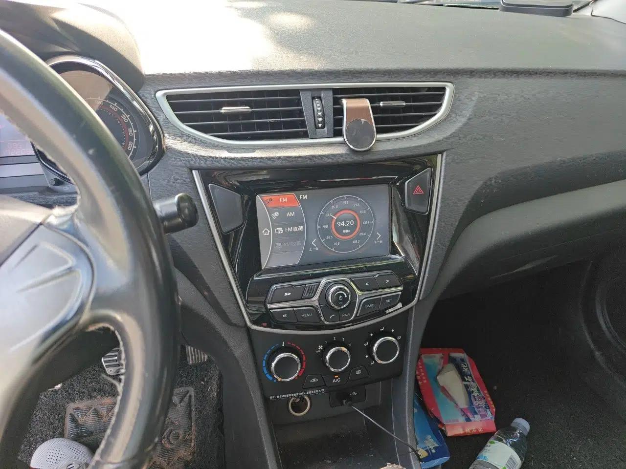 Chery Arrizo 3 2015 1.5L Manual - Powerful Version — миниатюра 13