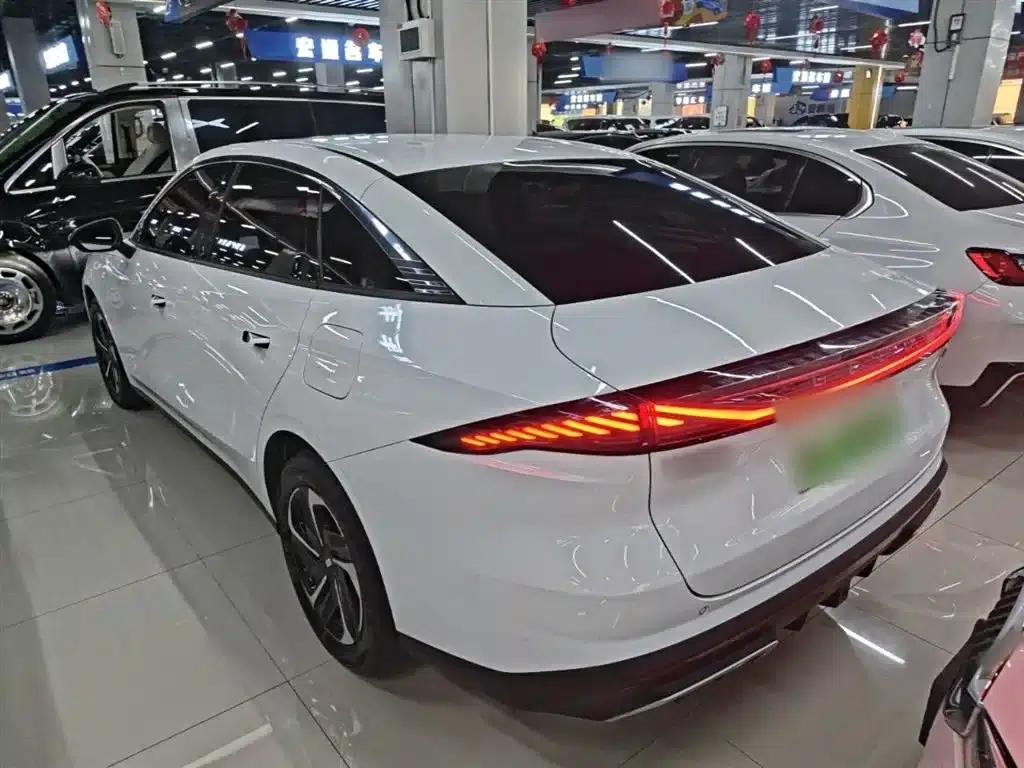 Galaxy L6 2024 125km PLUS Dragon Edition — миниатюра 5