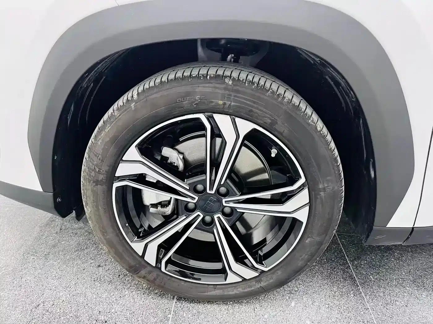Galaxy L7 2025 EM-i 115km Explorer+ Edition — миниатюра 23