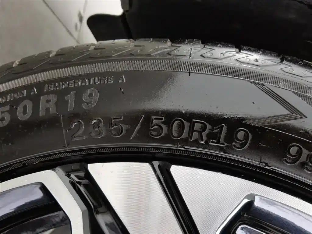 Galaxy L7 2025 EM-i 115km Explorer+ Edition — миниатюра 24