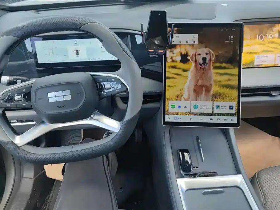 Galaxy L7 2025 EM-i 115km Explorer Edition — миниатюра 12