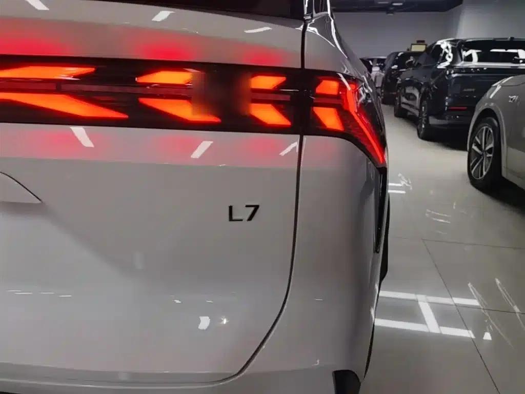Galaxy L7 2024 1.5T 115km PLUS Dragon Edition — миниатюра 8
