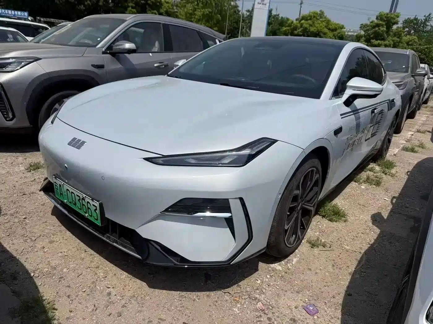 Galaxy E8 2025 Model 700km Long-Range Intelligent Driving Edition — миниатюра 1