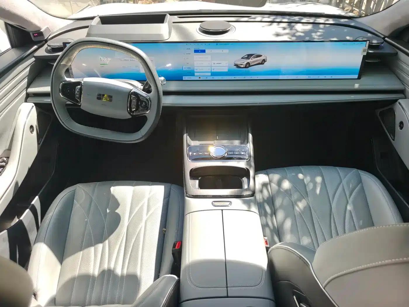 Galaxy E8 2025 Model 700km Long-Range Intelligent Driving Edition — миниатюра 3