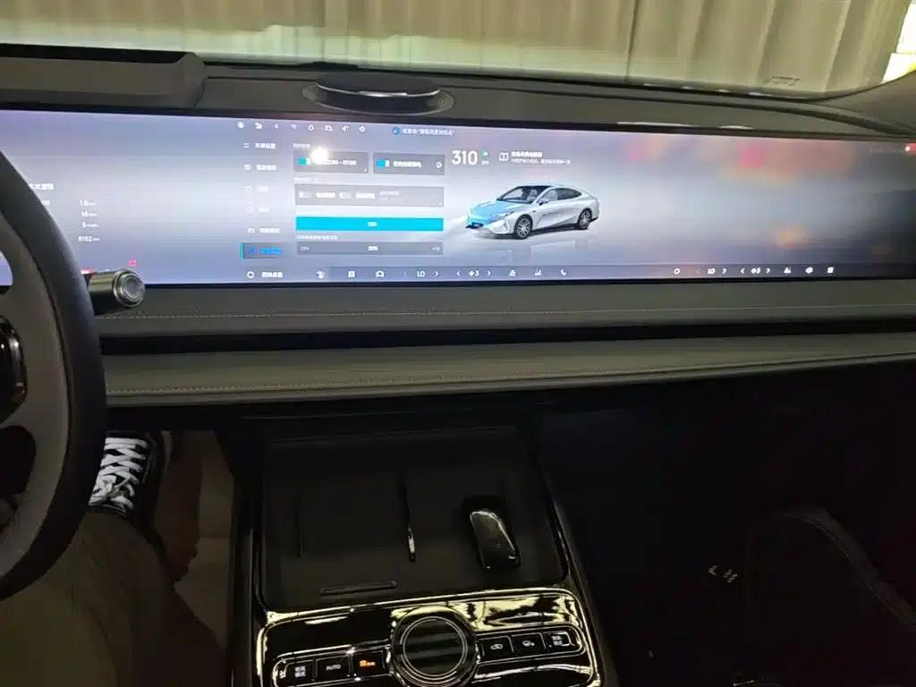 Galaxy E8 2025 Model 700km Long-Range Intelligent Driving Edition — миниатюра 13