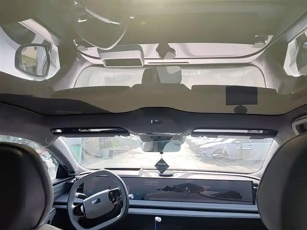 Galaxy E8 2025 Model 700km Long-Range Intelligent Driving Edition — миниатюра 18