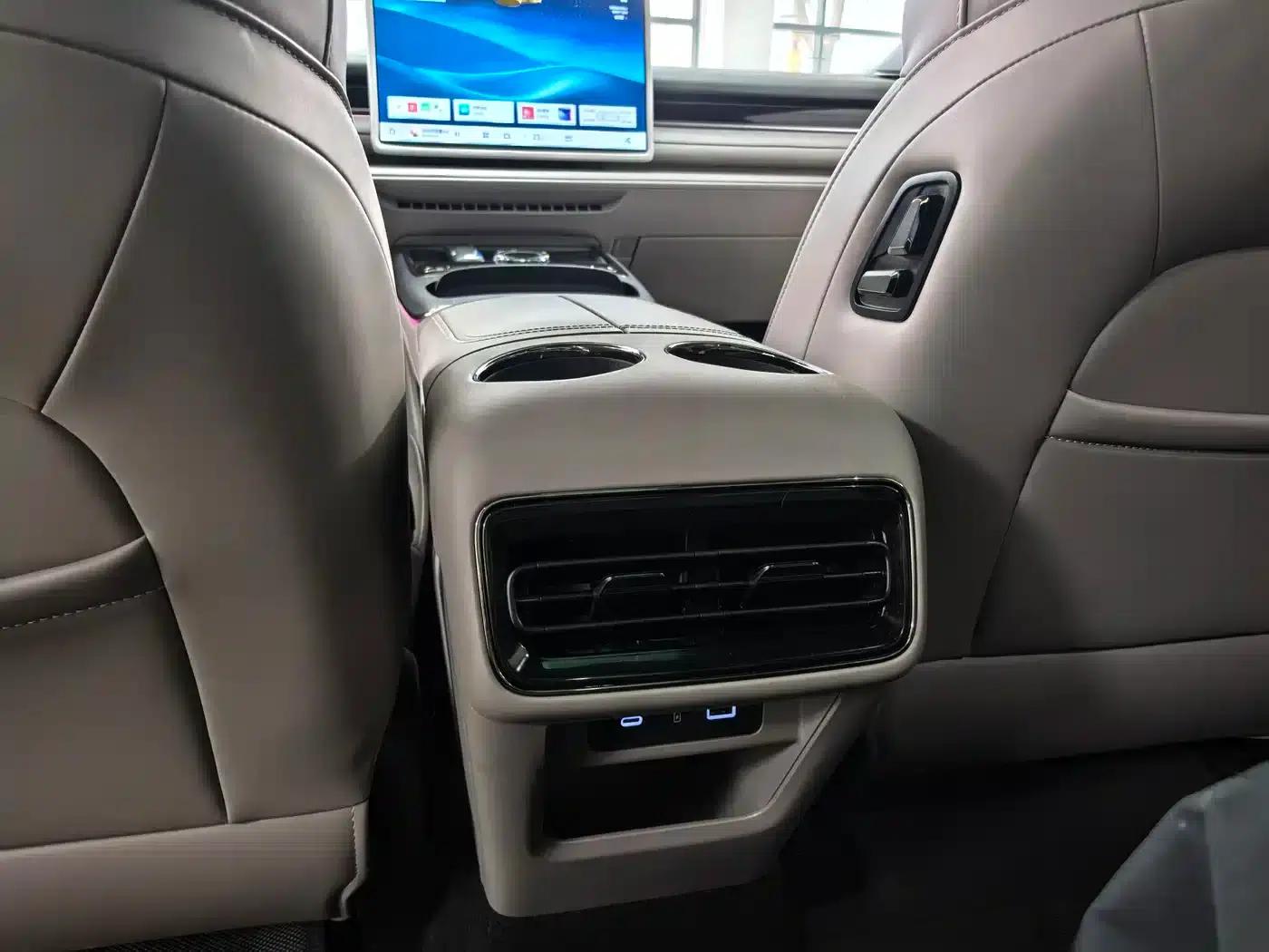 Galaxy Star 8 2025 Model 130km EM-i Premium Edition — миниатюра 14