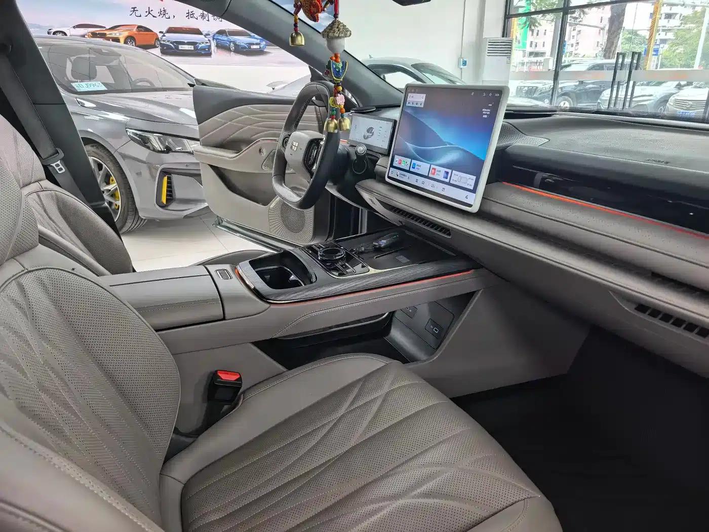 Galaxy Star 8 2025 Model 130km EM-i Premium Edition — миниатюра 6
