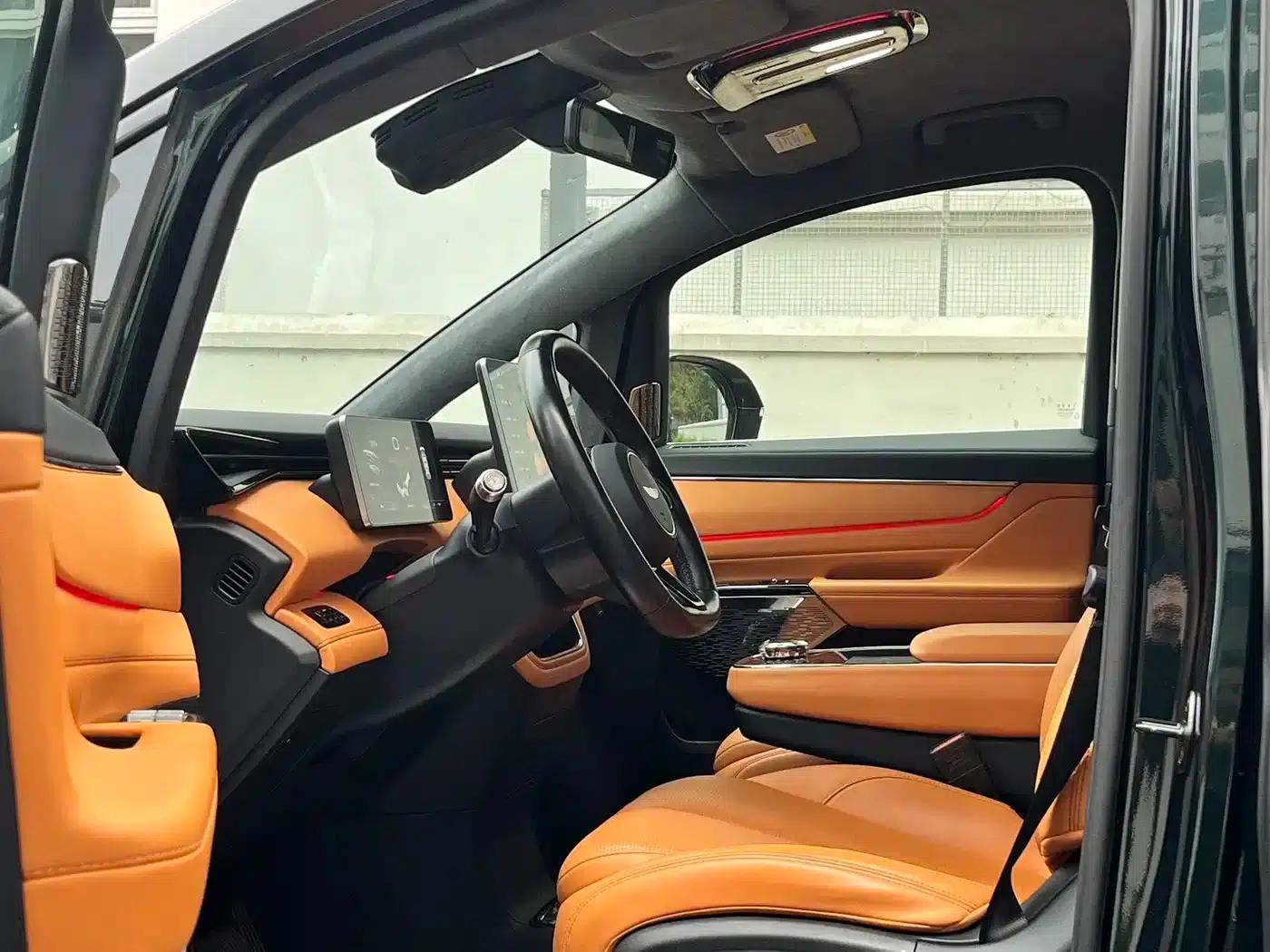 Wingzhen L380 2024 Model, 140-degree, 6-seater, 4WD Ultra — миниатюра 4