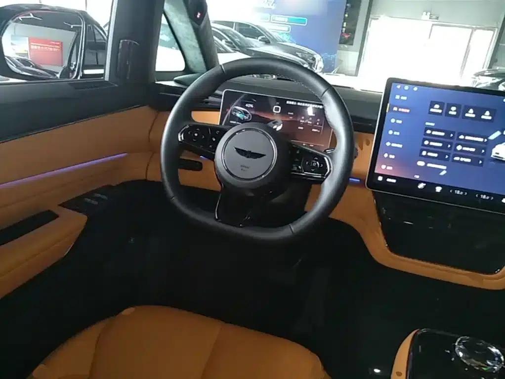 Yizhen L380 2025 Model 805km Flagship Edition 4WD — миниатюра 11