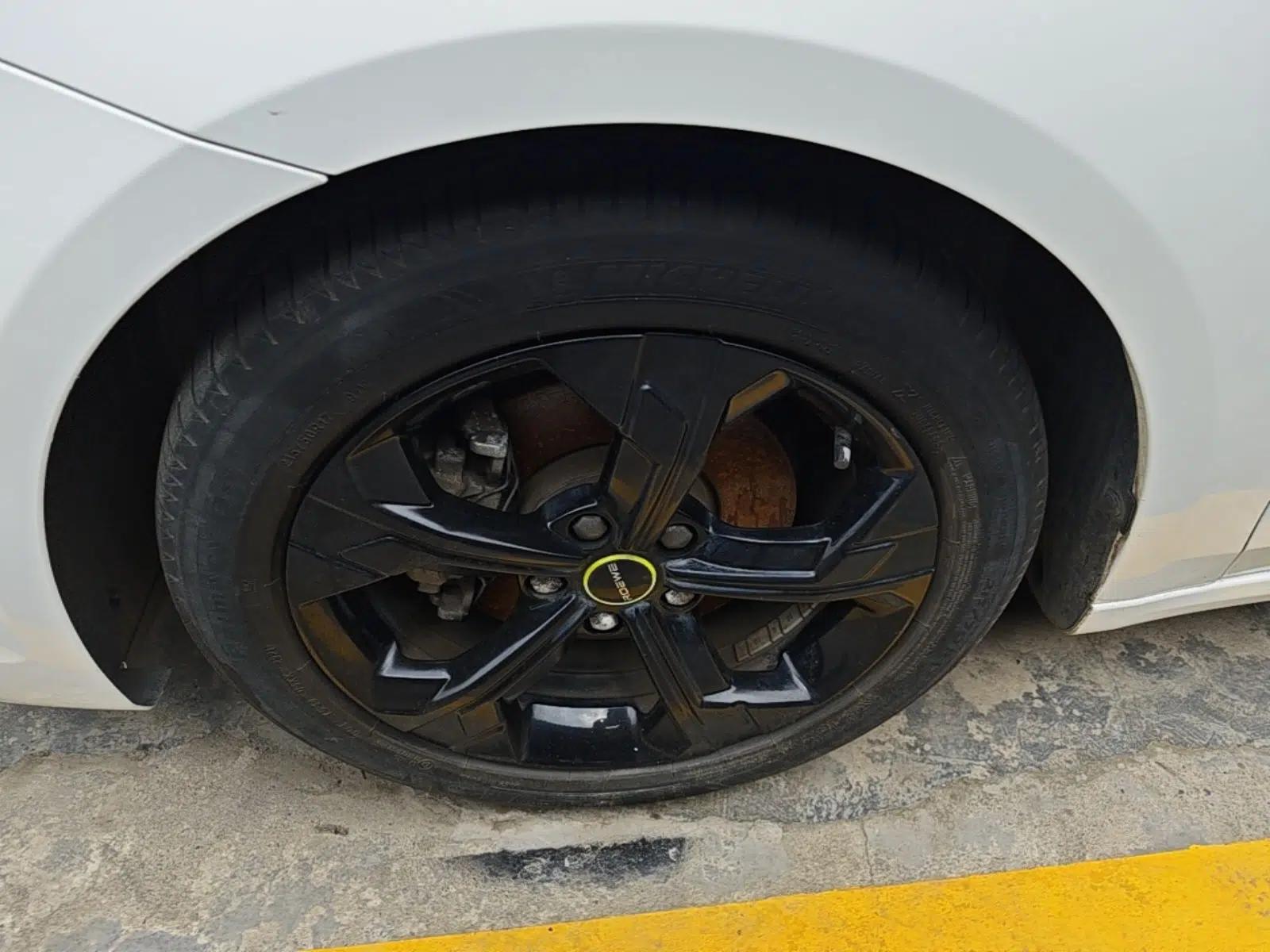 Roewe i6 MAX 2020 300TGI Automatic Sporty Cool Edition — миниатюра 10