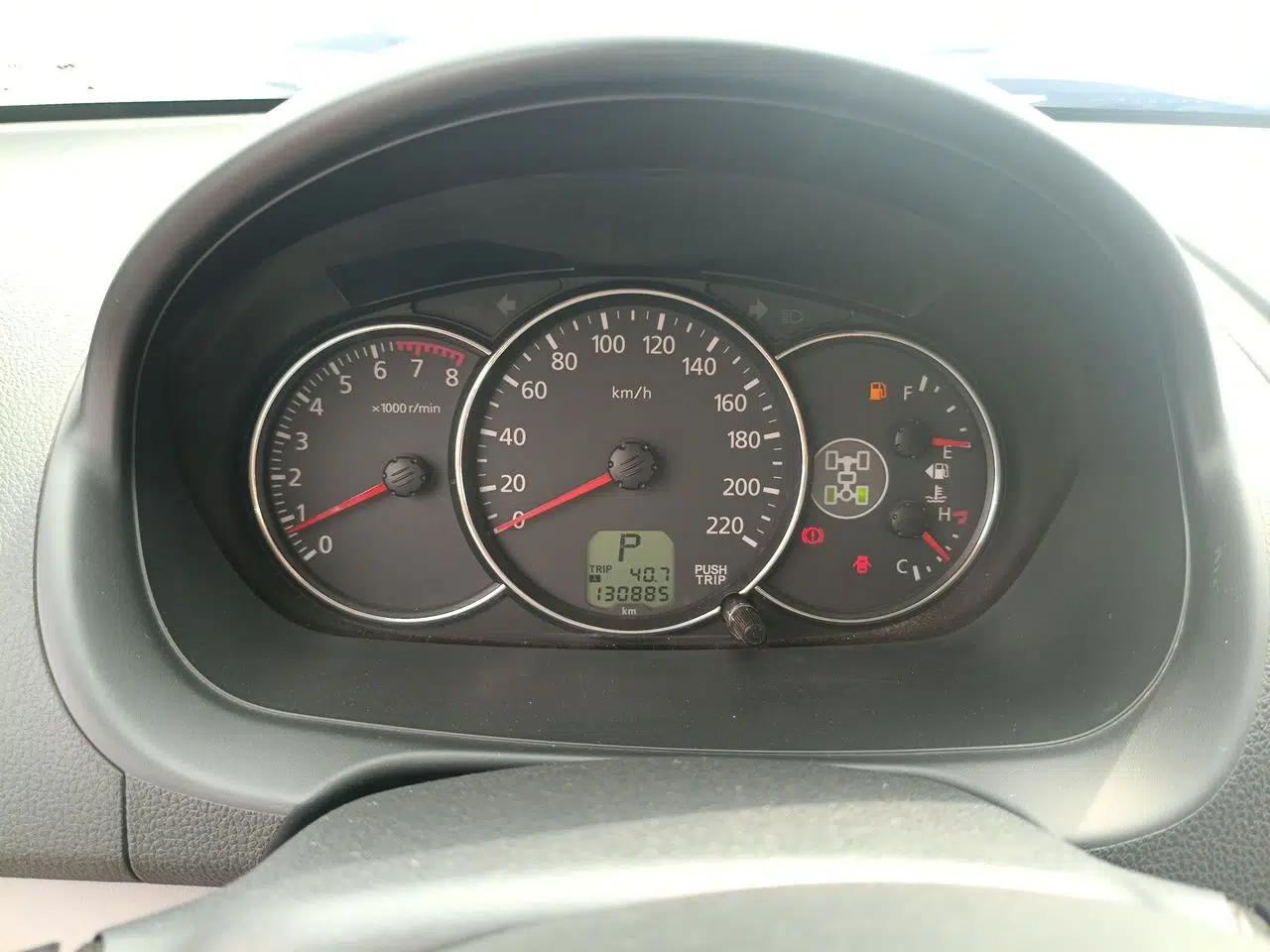 Mitsubishi Pajero Sport 2013 3.0L Automatic 4x4 Executive Edition — миниатюра 11