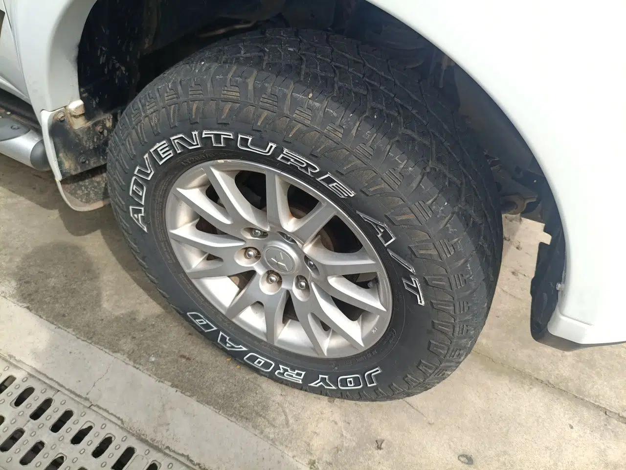 Mitsubishi Pajero Sport 2013 3.0L Automatic 4x4 Executive Edition — миниатюра 8