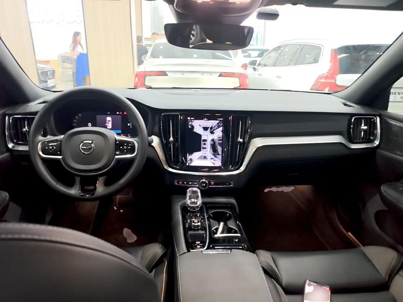 Volvo S60 New Energy 2024 T8 All-Wheel Drive Long-Range Luxury Midnight Black Edition — миниатюра 12