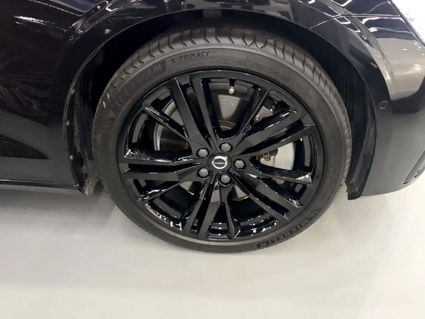 Volvo S60 New Energy 2024 T8 All-Wheel Drive Long-Range Luxury Midnight Black Edition — миниатюра 10