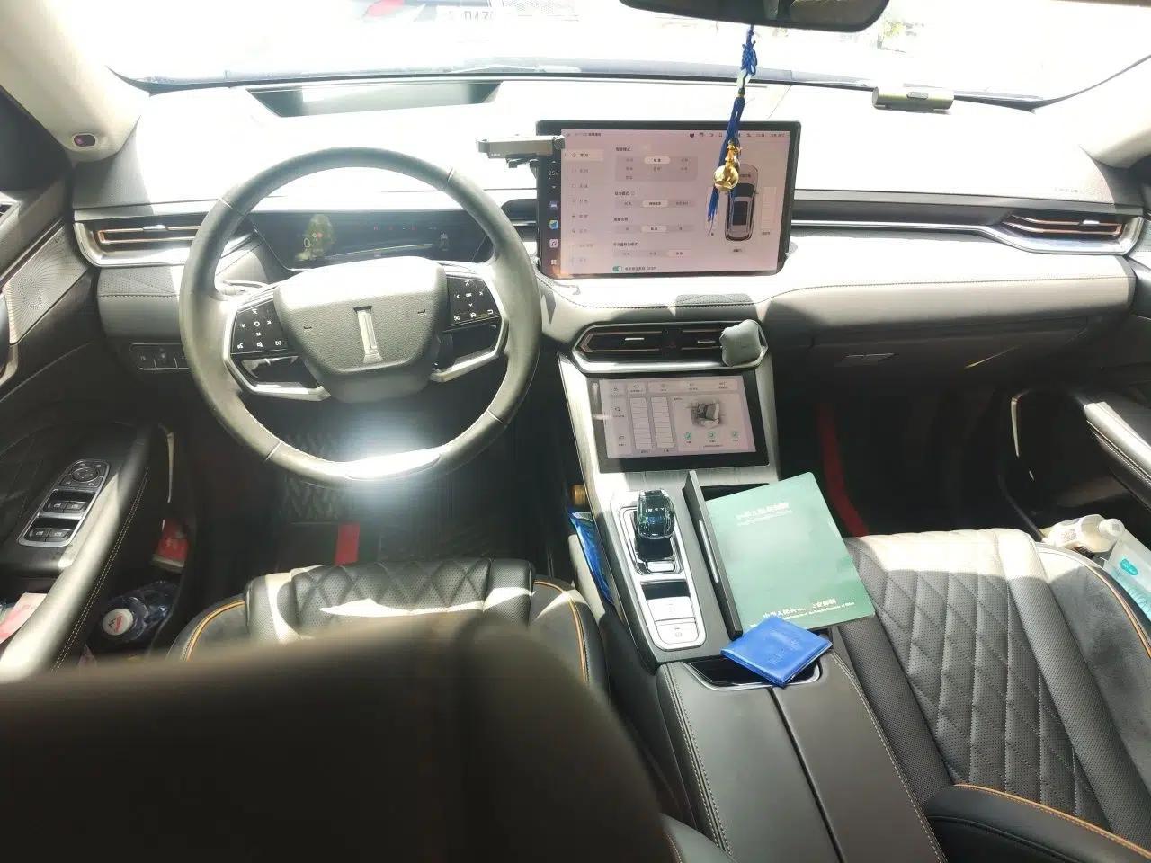 Wey Latte DHT-PHEV 2022 1.5T Four-Wheel Drive Extra-Large Version — миниатюра 9