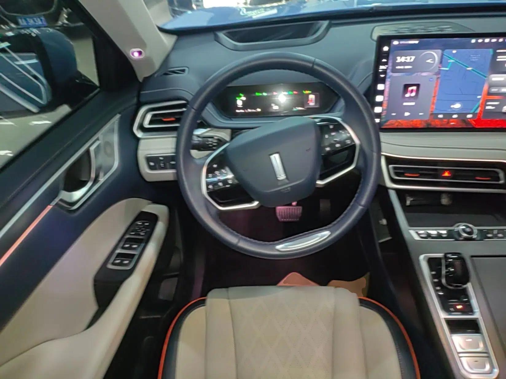 Wey Macchiato DHT-PHEV 2021 1.5L Master Edition — миниатюра 13