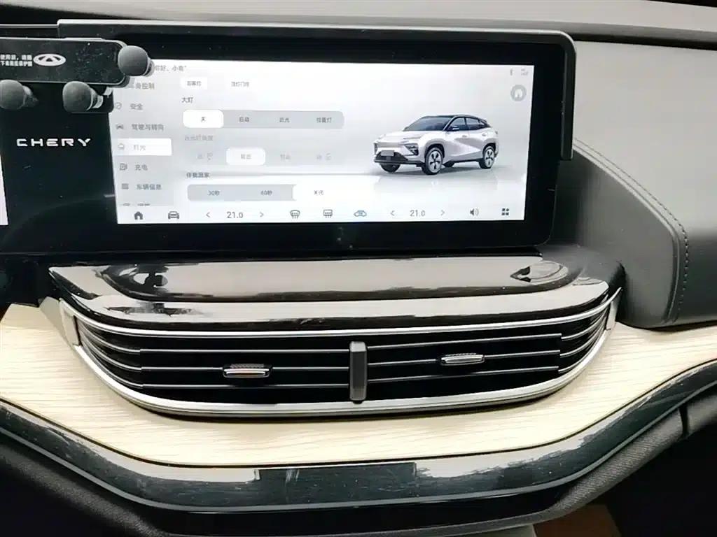 Chery Comfort Family 2024 Model 512km Joyful Travel Edition — миниатюра 13