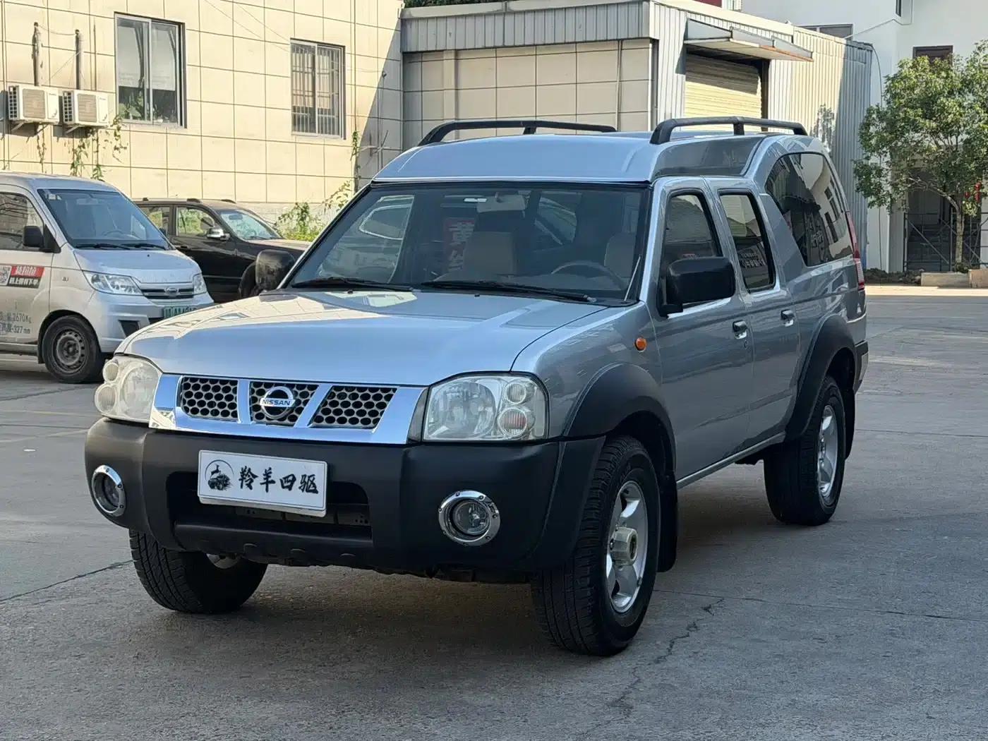 2013 Nissan ZN Van 2.4L 4WD Standard 5-Seater — миниатюра 1