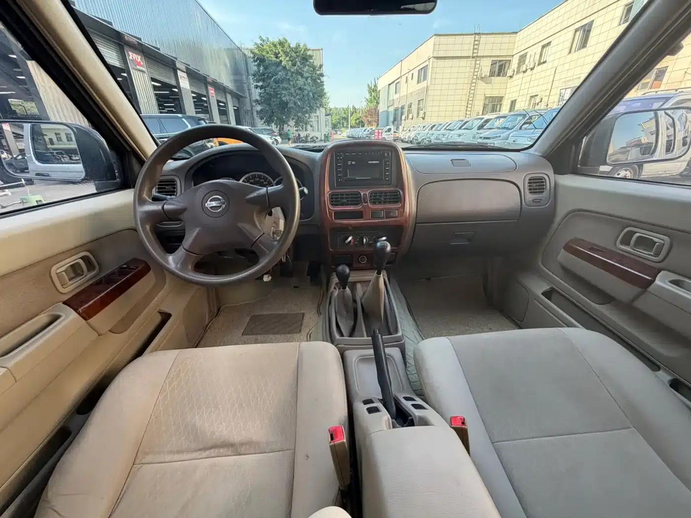 2013 Nissan ZN Van 2.4L 4WD Standard 5-Seater — миниатюра 9