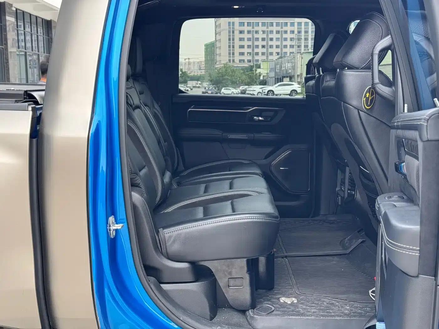 ProMaster 2022 3500 Cargo Van — миниатюра 6