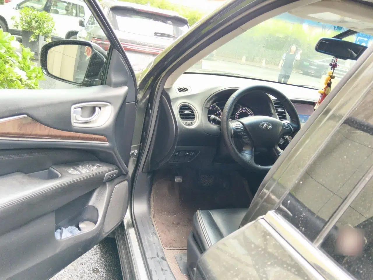 Infiniti JX 2013 JX35 Two-Wheel-Drive Excellence Edition — миниатюра 16