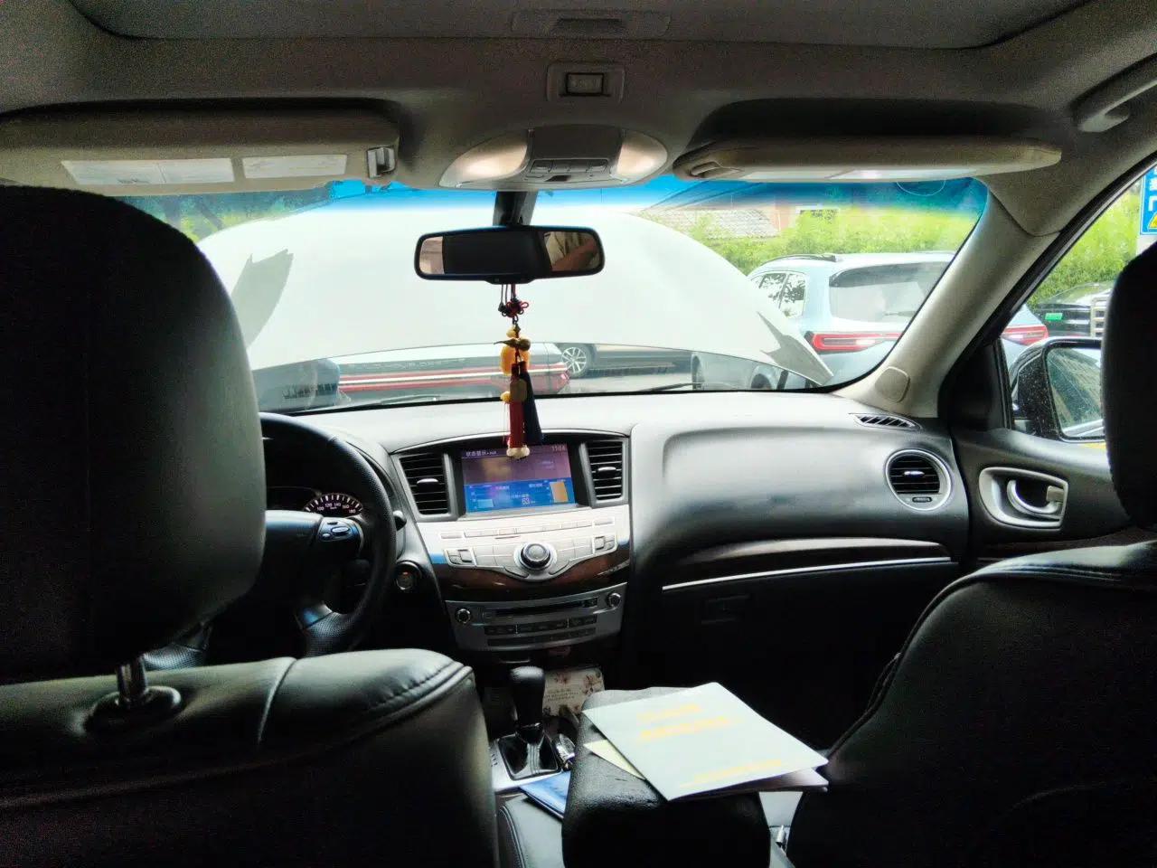 Infiniti JX 2013 JX35 Two-Wheel-Drive Excellence Edition — миниатюра 18