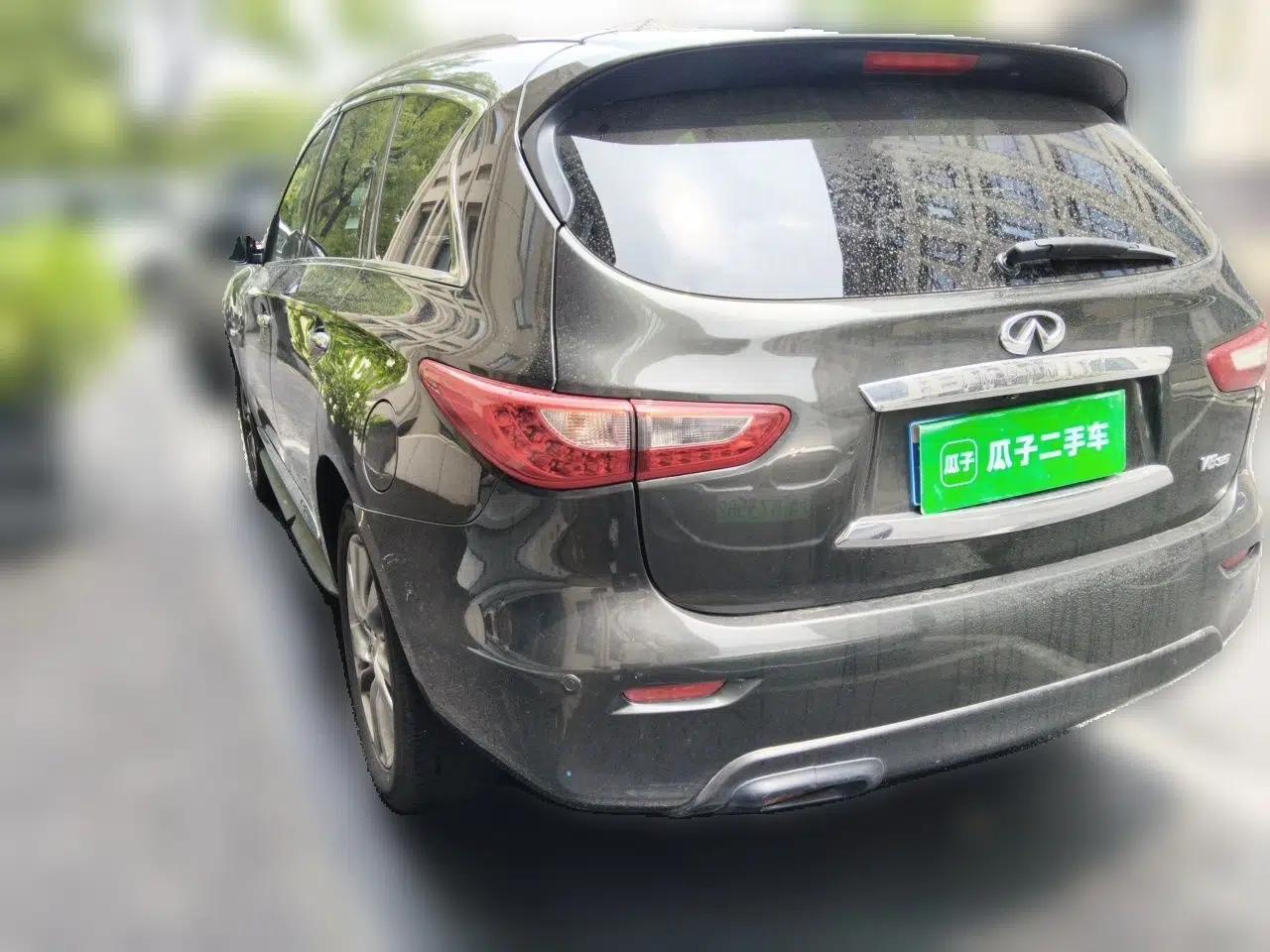 Infiniti JX 2013 JX35 Two-Wheel-Drive Excellence Edition — миниатюра 4