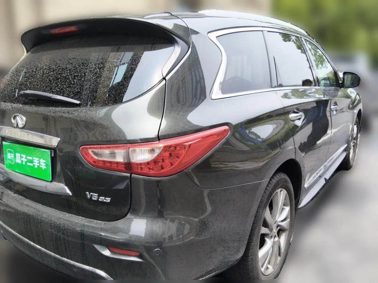 Infiniti JX 2013 JX35 Two-Wheel-Drive Excellence Edition — миниатюра 6