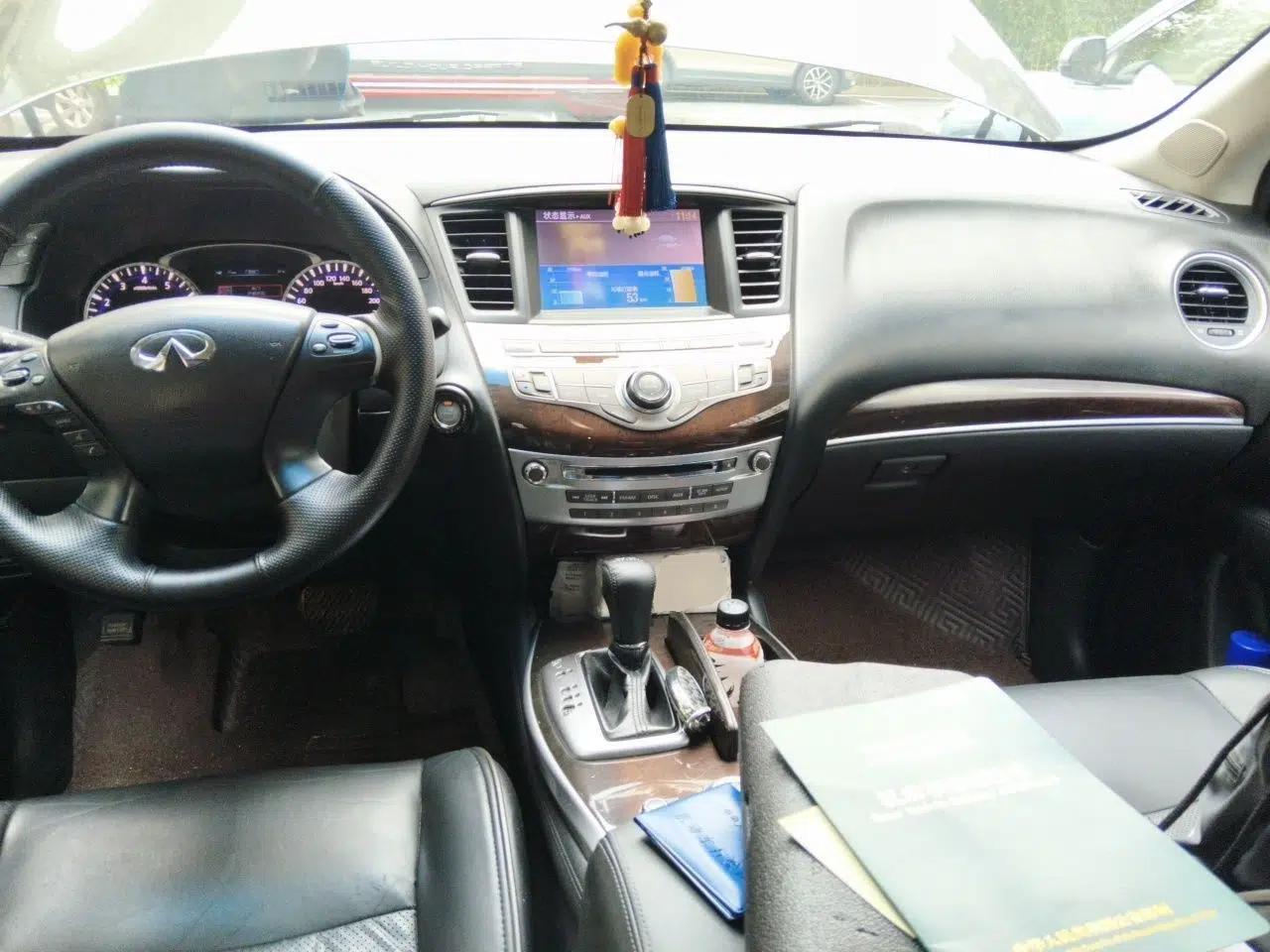 Infiniti JX 2013 JX35 Two-Wheel-Drive Excellence Edition — миниатюра 9