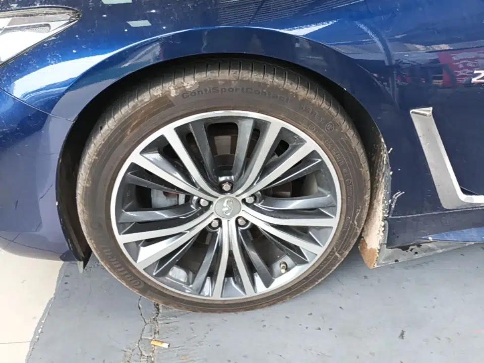 Infiniti Q60 2019 2.0T Luxury Edition — миниатюра 10