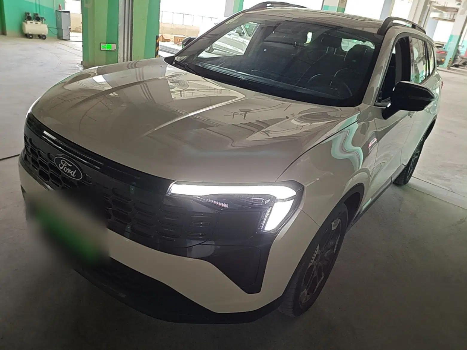 Ford Equator Sport New Energy 2025 Platinum Edition — миниатюра 1