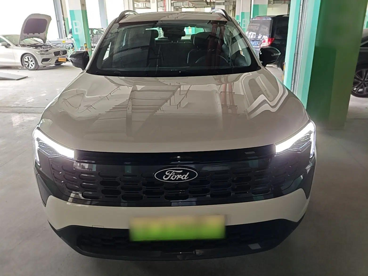 Ford Equator Sport New Energy 2025 Platinum Edition — миниатюра 2