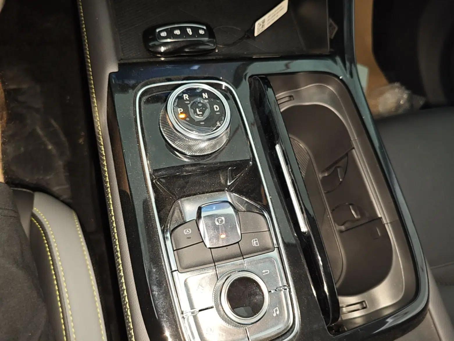 Ford Equator Sport New Energy 2025 Platinum Edition — миниатюра 16