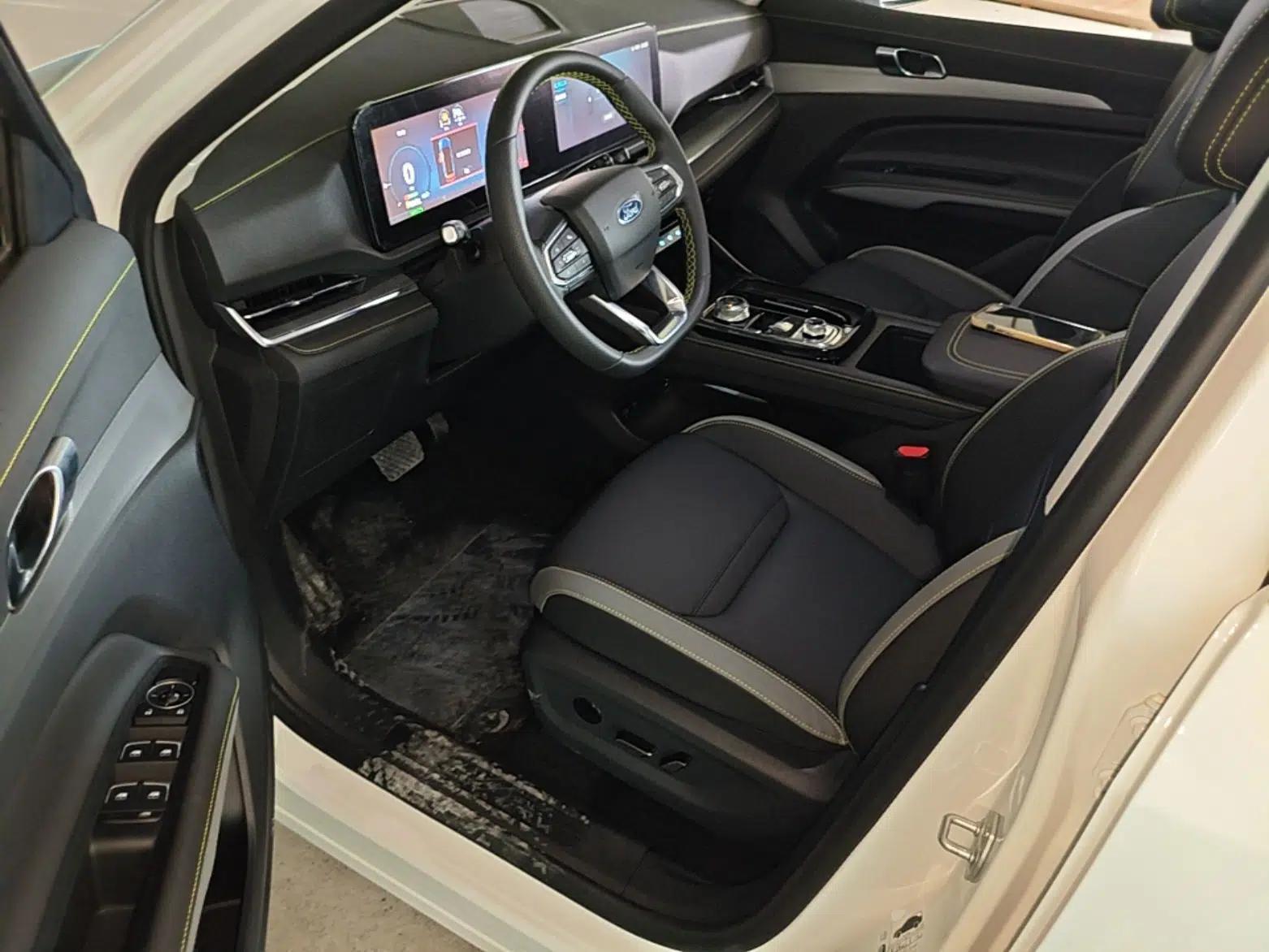 Ford Equator Sport New Energy 2025 Platinum Edition — миниатюра 18