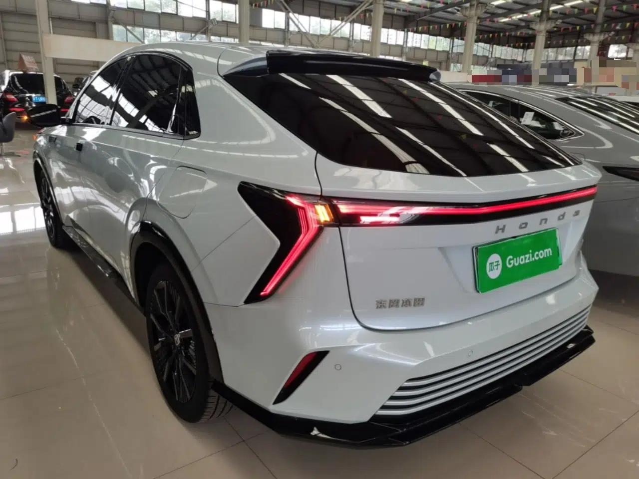 Honda e:NS2 2024 Ignite Edition — миниатюра 13