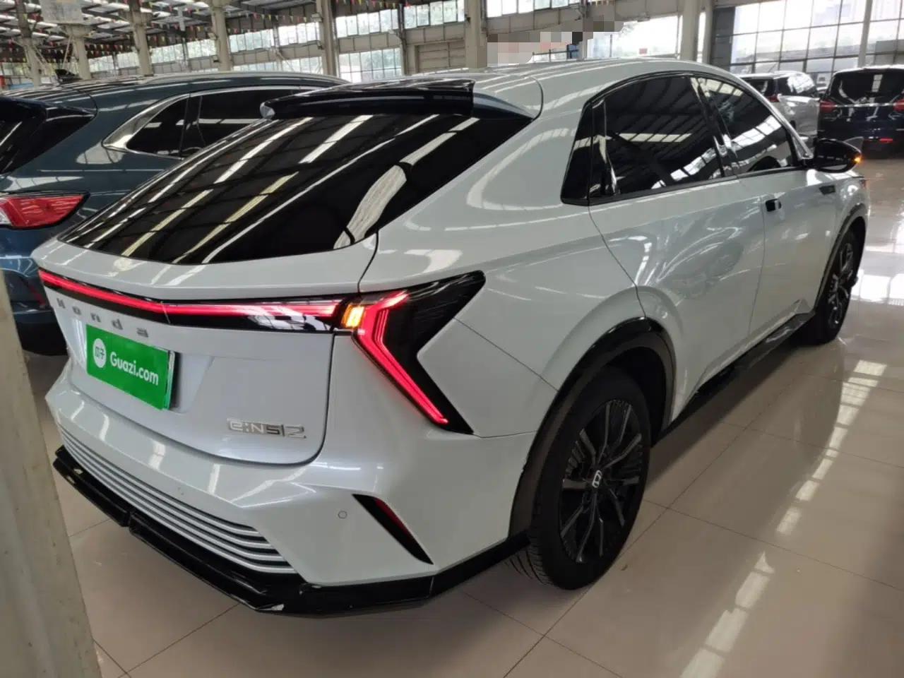 Honda e:NS2 2024 Ignite Edition — миниатюра 6