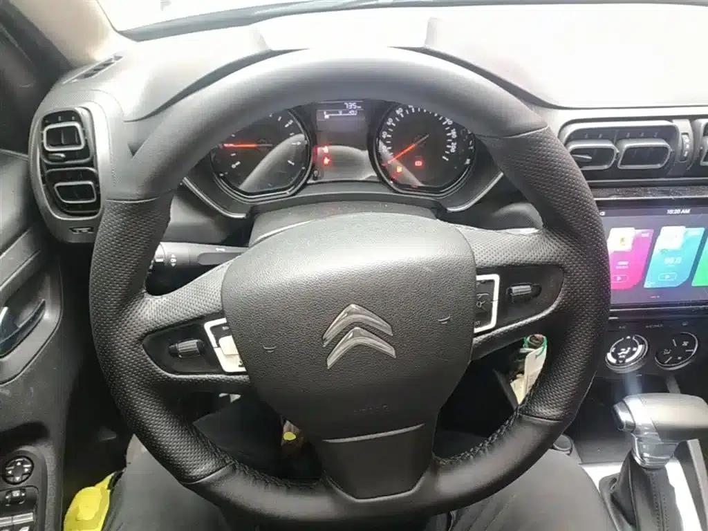 Citroën C3L 2020 190THP Automatic Upgrade Edition — миниатюра 11