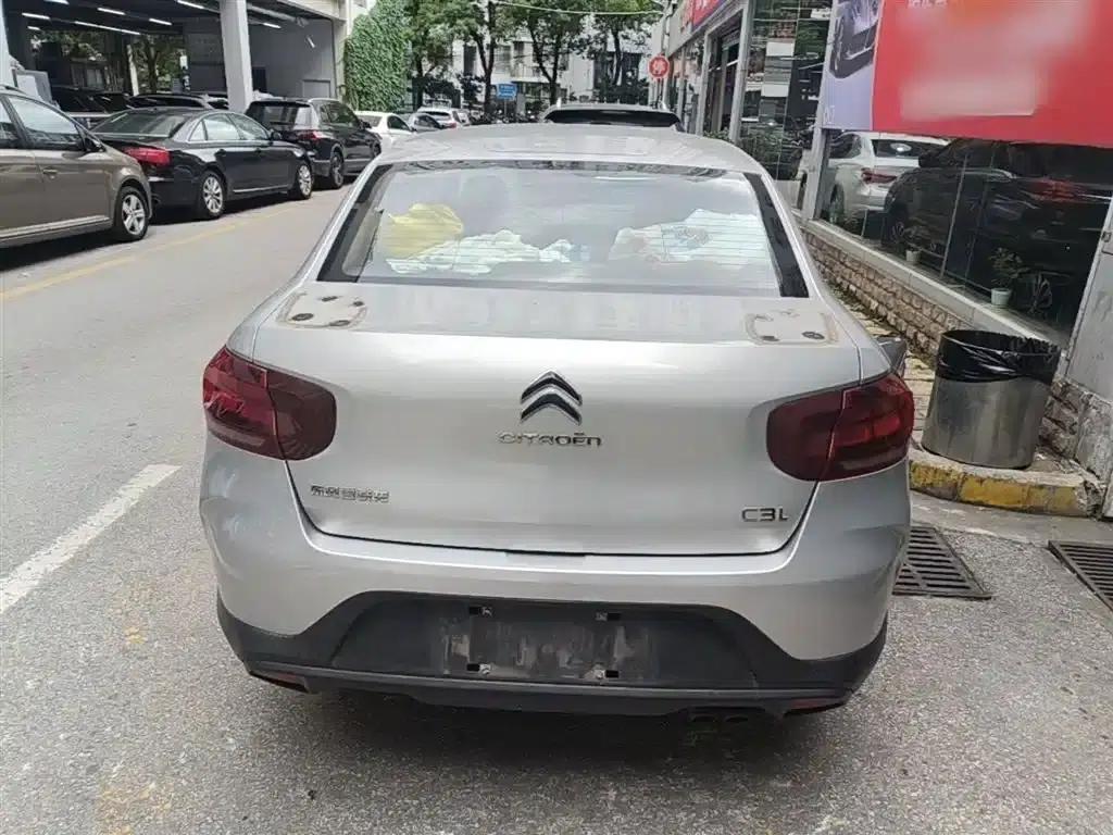 Citroën C3L 2020 190THP Automatic Upgrade Edition — миниатюра 6