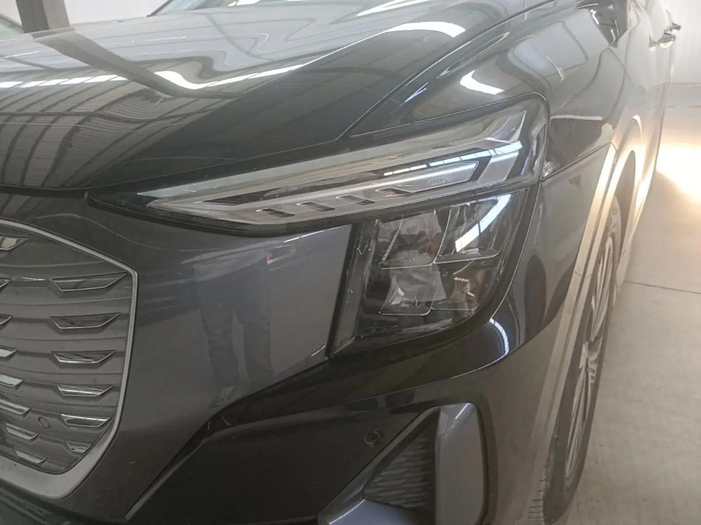 Audi Q5 e-tron 2023 40 e-tron Shining Edition Brocade Suit — миниатюра 8