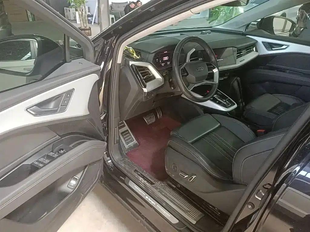 Audi Q5 e-tron 2023 Model 40 e-tron Shining Edition - Premium Outfit — миниатюра 16
