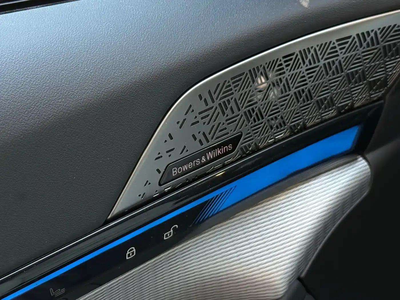 2024 BMW i5 M60 xDrive M60 — миниатюра 11