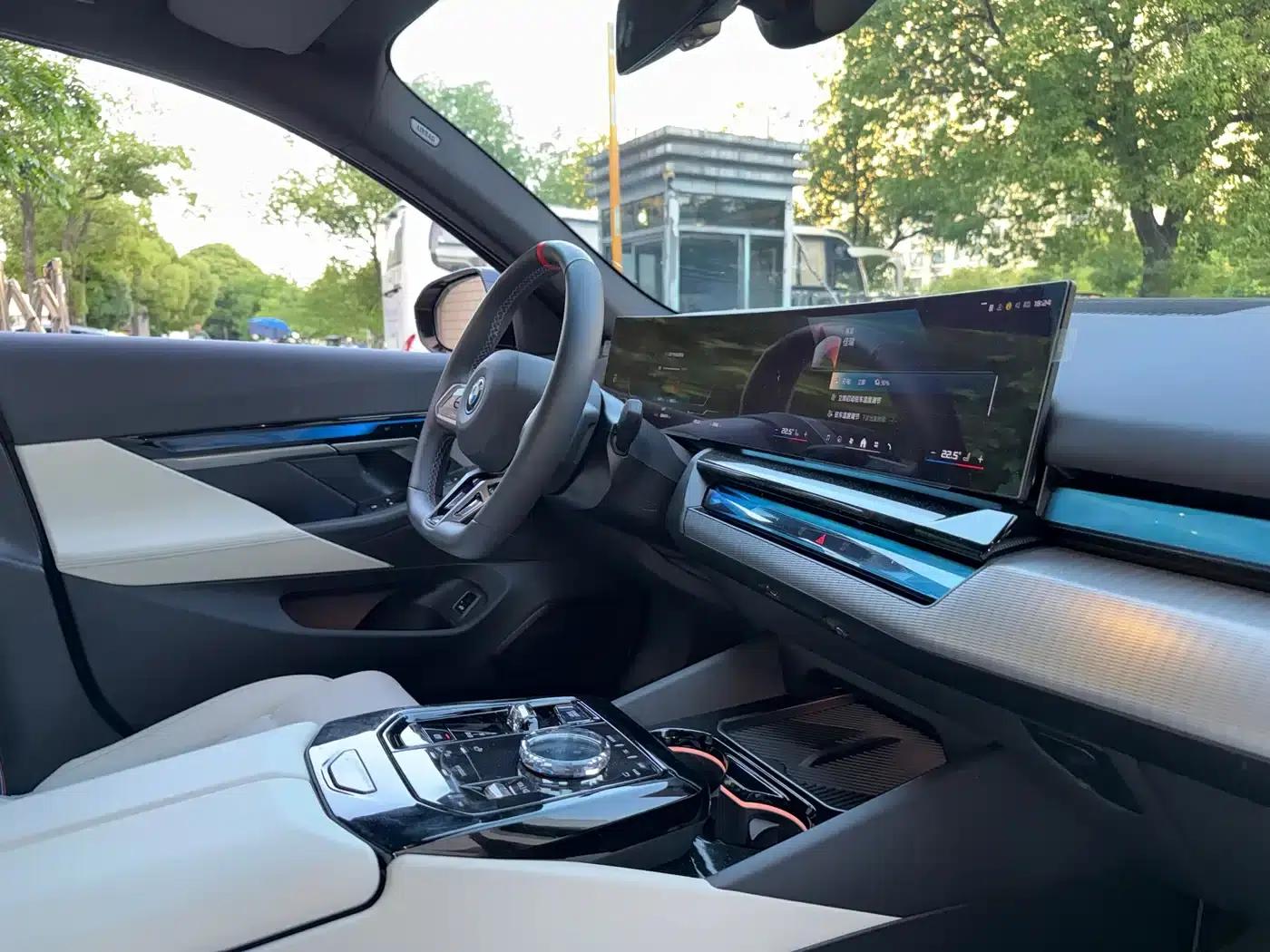 2024 BMW i5 M60 xDrive M60 — миниатюра 19