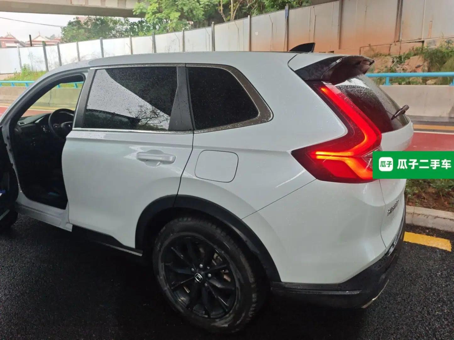 Honda CR-V New Energy 2023 2.0L ePHEV Flagship Edition — миниатюра 4