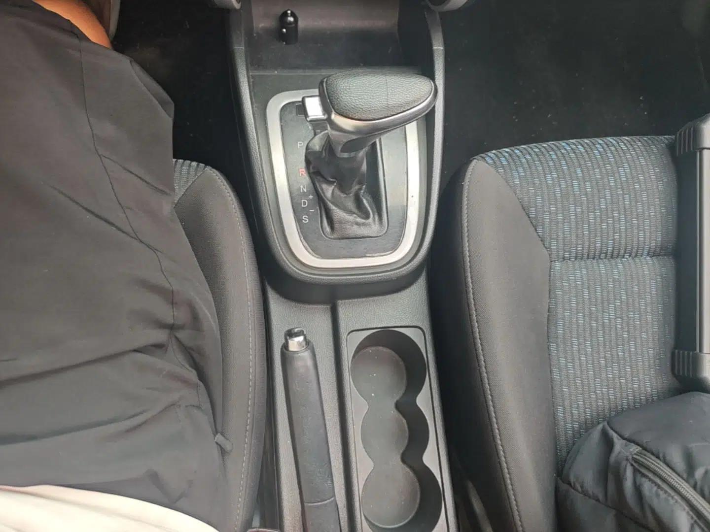 Bestune B30 2016 1.6L Automatic Luxury Model — миниатюра 16