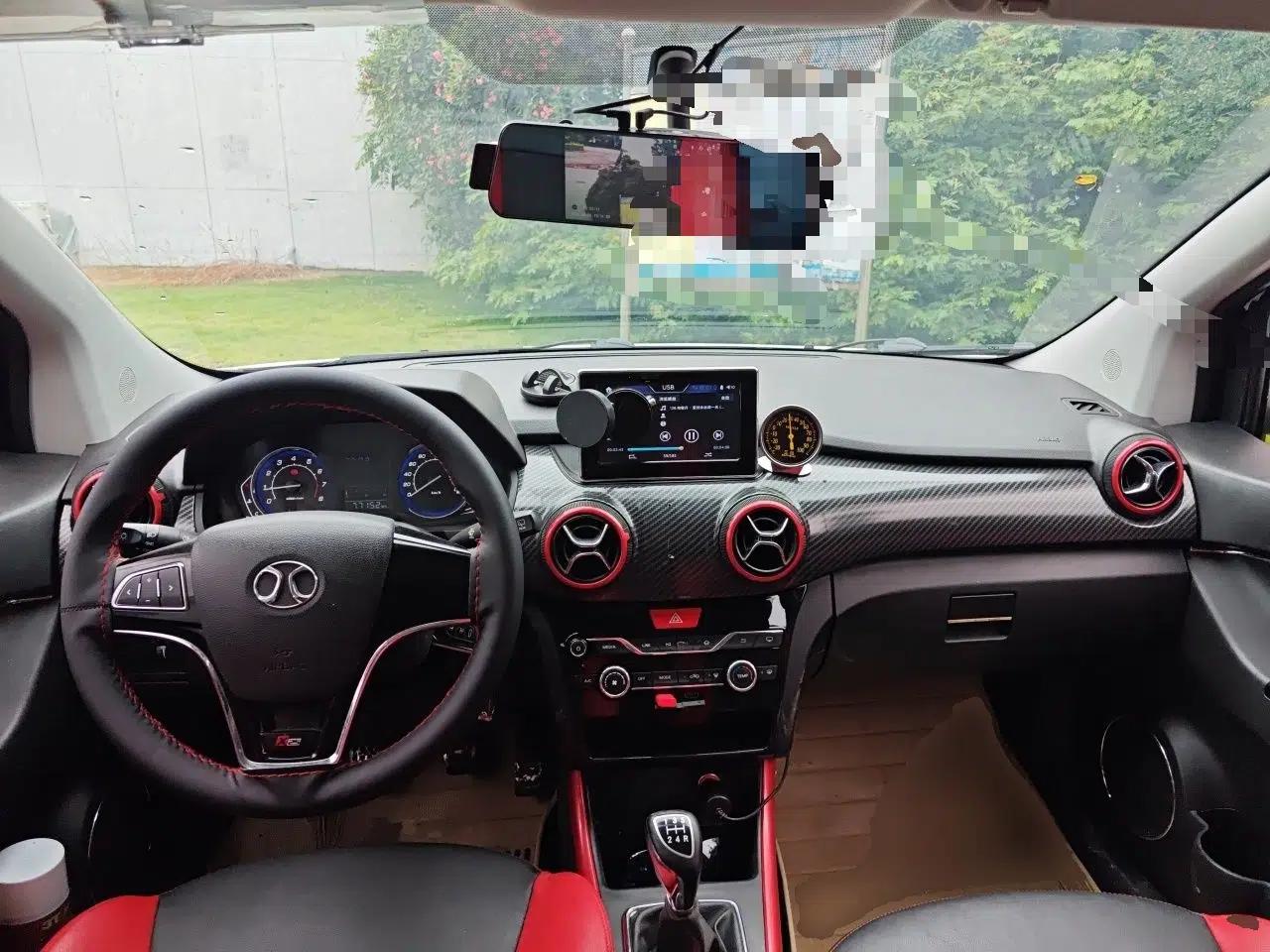 BAIC Senova X25 2015 1.5L manual Comfort trim level — миниатюра 9