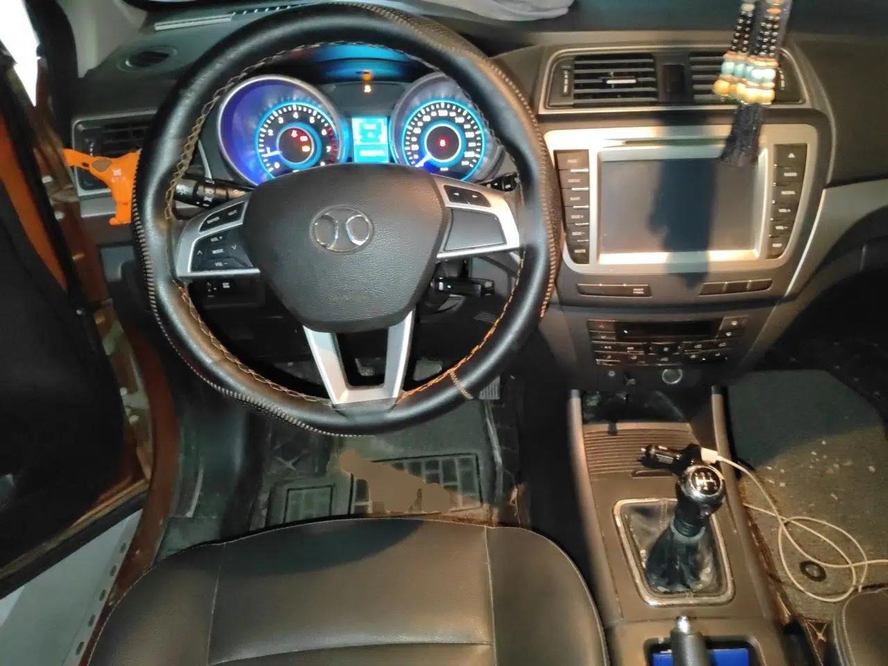 BAIC Senova X65 2015 2.0T Manual Elite Edition — миниатюра 10
