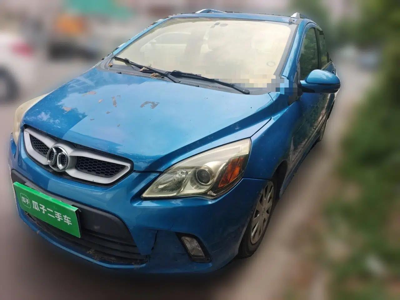 BAIC Senova D20 2015 Hatchback 1.3L Manual Leisure Edition — миниатюра 1